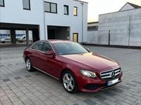 Gebraucht Mercedes E400 333 PS (244 kW) 2016 Rot Limousine