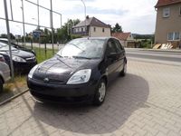 Gebraucht Ford Fiesta Futura 60 PS (44 kW) 2005 Blau Kleinwagen