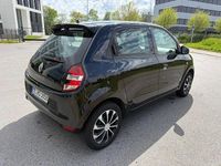 Second-hand Renault Twingo Expression 71 CP (52 kW) 2015 Negru Hatchback