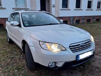 Gebraucht Subaru Outback 173 PS (127 kW) 2009 Weiß Kombi