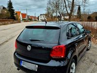 Gebraucht VW Polo Life 90 PS (66 kW) 2013 Schwarz Kleinwagen