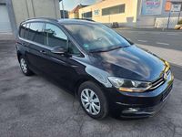 Gebraucht VW Touran Trendline 110 PS (80 kW) 2016 Schwarz Van / Kleinbus
