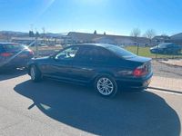 Gebraucht BMW 320 136 PS (100 kW) 2001 Schwarz Limousine