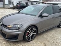 Gebraucht VW Golf VII GTD 184 PS (135 kW) 2017 Grau Limousine