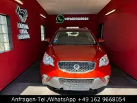 Gebraucht SsangYong Korando 175 PS (128 kW) 2011 Rot SUV