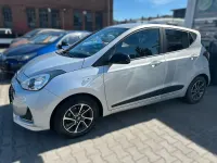 Gebraucht Hyundai i10 Passion 87 PS (63 kW) 2018 Silber Kleinwagen