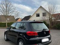 Gebraucht VW Tiguan 122 PS (89 kW) 2014 Schwarz SUV