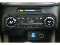 gebraucht Ford Focus Titanium Style1.0 LED Parkpilotv+h Tempomat NSW LM16'' Winterpaket Radio8''