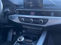 Gebraucht Audi A4 S-Line 150 PS (110 kW) 2017 Andere farben Kombi