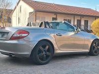 Gebraucht Mercedes SLK280 231 PS (169 kW) 2005 Silber Cabrio