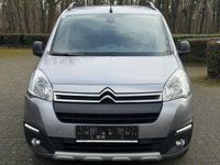Gebraucht Citroën Berlingo XTR 120 PS (88 kW) 2017 Grau Van / Kleinbus