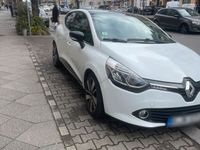 gebraucht Renault Clio IV 1.5 DCI Luxe Limited Pano/Navi/PDC/17“ Alu