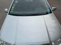 Używany Skoda Fabia 80 KM (58 kW) 2004 Srebrny Sedan/Limuzyna