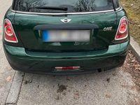 Second-hand Mini ONE 2012 Verde Hatchback