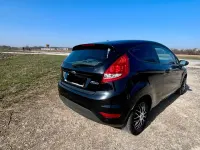 Gebraucht Ford Fiesta 97 PS (71 kW) 2012 Schwarz Kleinwagen