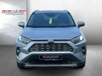Gebraucht Toyota RAV4 Club 175 PS (128 kW) 2019 Silber SUV