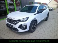Gebraucht Peugeot 2008 Allure 101 PS (74 kW) 2025 Weiß SUV