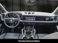 Gebraucht Porsche Cayenne 470 PS (345 kW) 2025 Grau SUV