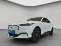 Neu Ford Mustang Mach-E Premium 202 kW (276 PS) 2025 Weiß SUV