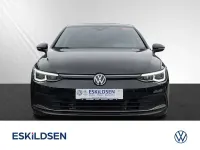 Gebraucht VW Golf VIII Active 150 PS (110 kW) 2023 Schwarz Limousine
