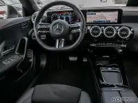 Gebraucht Mercedes CLA180 Shooting Brake Advanced Plus 136 PS (100 kW) 2025 Schwarz Kombi