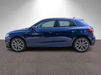 Gebraucht Audi A1 S-Line 116 PS (85 kW) 2024 Navarrablau metallic SUV