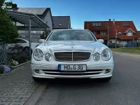 Usata Mercedes E350 Avantgarde 272 CV (200 kW) 2006 Bianco Berlina
