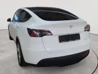 Gebraucht Tesla Model Y 378 kW (514 PS) 2022 Pearl white multicoat SUV