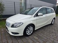 Gebraucht Mercedes B180 109 PS (80 kW) 2013 Weiß Van / Kleinbus