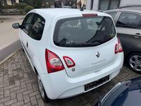 Gebraucht Renault Twingo Expression 75 PS (55 kW) 2014 Weiß Kleinwagen