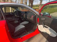Gebraucht Audi A1 Ambition 105 PS (77 kW) 2011 Rot Kombi