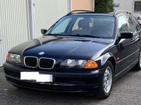 Gebraucht BMW 318 118 PS (86 kW) 2001 Blau Kombi
