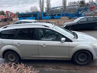 Gebraucht Ford Focus 109 PS (80 kW) 2010 Silber Kombi