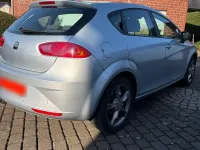 Second-hand Seat Leon 105 CP (77 kW) 2010 Argintiu Hatchback