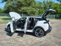 Gebraucht Peugeot 2008 Allure 131 PS (96 kW) 2024 Okenitweiss/ SUV