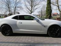 Gebraucht Chevrolet Camaro SS 405 PS (297 kW) 2015 Weiß Coupé