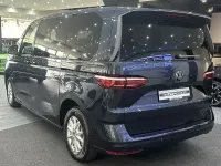 Gebraucht VW Multivan 150 PS (110 kW) 2025 Starlight blue Van / Kleinbus