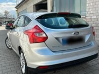 Usata Ford Focus 125 CV (91 kW) 2012 Argento Berlina