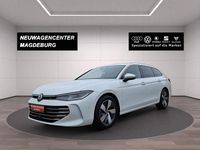 Gebraucht VW Passat Elegance 150 PS (110 kW) 2025 Oryxweiß perlmutteffekt Kombi