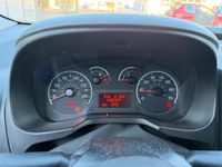 Gebraucht Peugeot Bipper 80 PS (58 kW) 2010 Weiß Van / Kleinbus