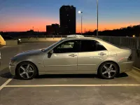 Gebraucht Lexus IS200 155 PS (114 kW) 1999 Silber Limousine
