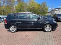 Gebraucht Opel Zafira Family 110 PS (80 kW) 2014 Schwarz Van / Kleinbus