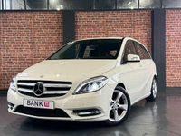 Gebraucht Mercedes B180 Edition 1 122 PS (89 kW) 2013 Weiß Van / Kleinbus