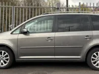 Gebraucht VW Touran Freestyle 140 PS (102 kW) 2009 Grau Van / Kleinbus