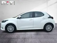 Gebraucht Toyota Yaris Comfort 72 PS (52 kW) 2023 Schneeweiß Kleinwagen