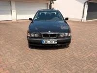 Gebraucht BMW 528 Basis 193 PS (141 kW) 1996 Schwarz Limousine