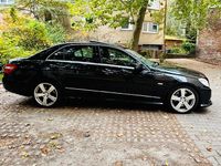 Gebraucht Mercedes E350 AMG 265 PS (194 kW) 2012 Schwarz Limousine