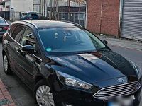 Gebraucht Ford Focus Titanium 120 PS (88 kW) 2016 Schwarz Kombi