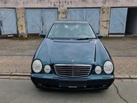 Gebraucht Mercedes E320 197 PS (144 kW) 2001 Grün Limousine