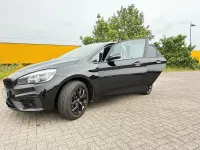 Gebraucht BMW 214 Active Tourer 95 PS (69 kW) 2016 Schwarz Van / Kleinbus